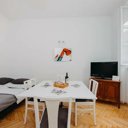 Old Town Apartment Warsaw