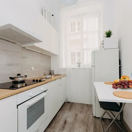 Apartment Old Town *